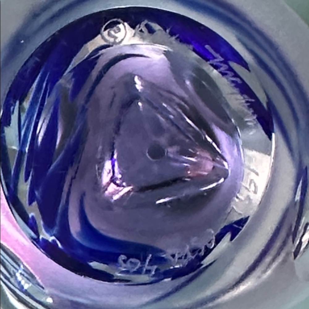 Signed Blue and Clear Swirl Art Glass Sculpture - Elegant Handblown Accent - Picture 8 of 9